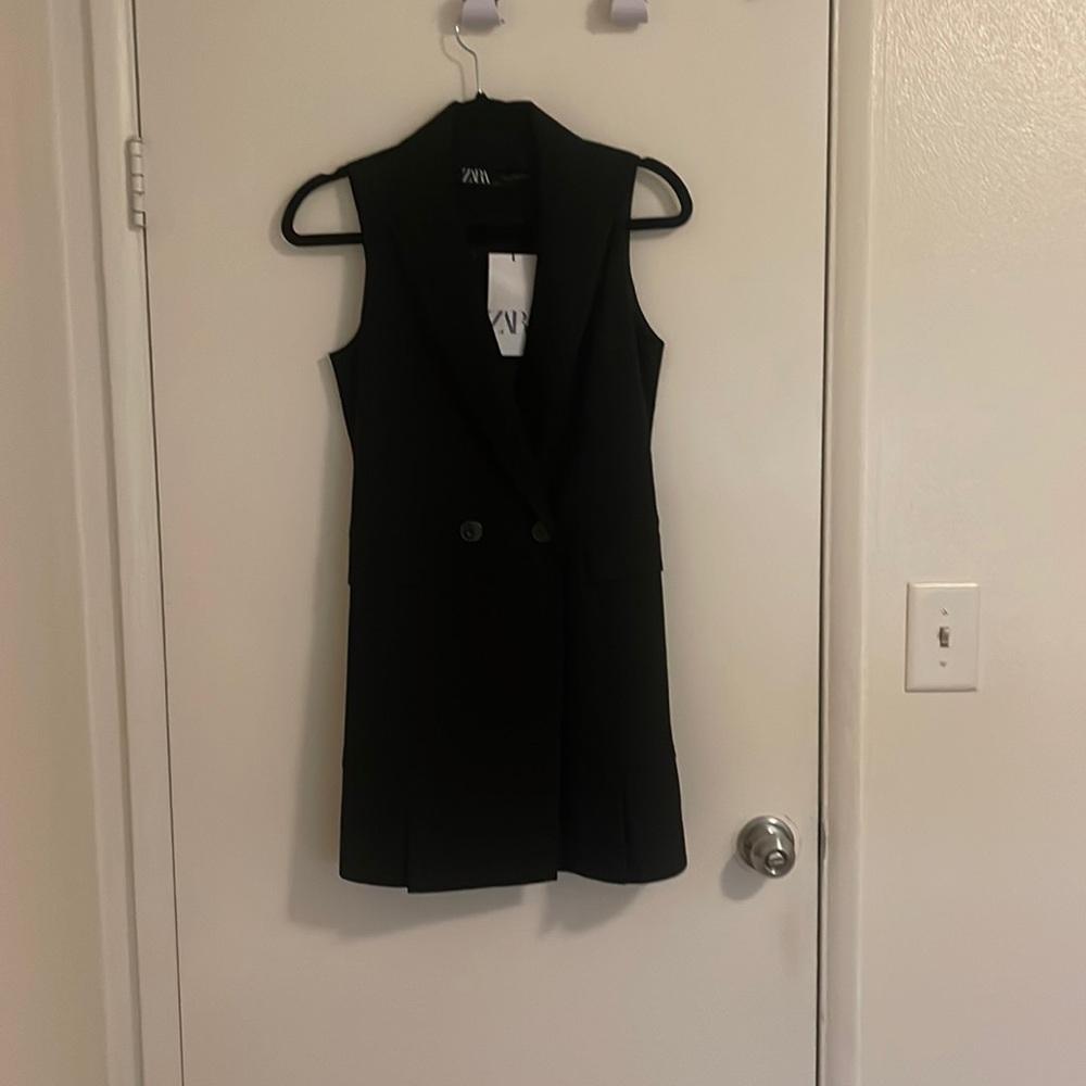 Black zara vest